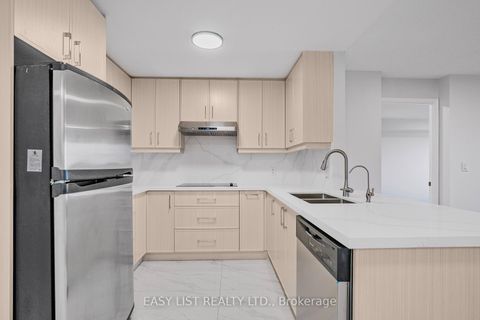Photo 4 at 319 - 2020 Mcnicoll Avenue, Milliken, Toronto