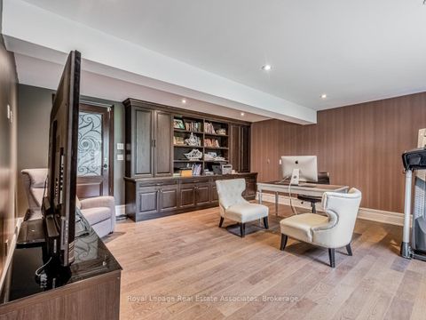 Photo 13 at 96 Elmcrest Road, West Deane, Toronto
