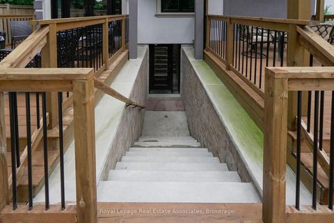 Photo 33 at 96 Elmcrest Road, West Deane, Toronto