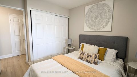 Photo 10 at 704 - 3559 Eglinton Avenue W, Mount Dennis, Toronto