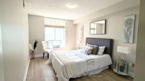 Photo 11 at 704 - 3559 Eglinton Avenue W, Mount Dennis, Toronto