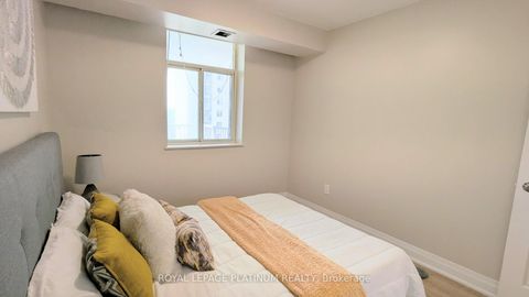 Photo 16 at 704 - 3559 Eglinton Avenue W, Mount Dennis, Toronto
