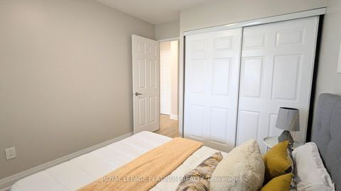 Photo 17 at 704 - 3559 Eglinton Avenue W, Mount Dennis, Toronto