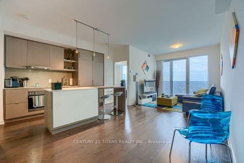Photo 3 at 6606 - 100 Harbour Street, Waterfront Communities C1, Toronto