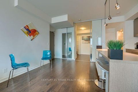 Photo 6 at 6606 - 100 Harbour Street, Waterfront Communities C1, Toronto