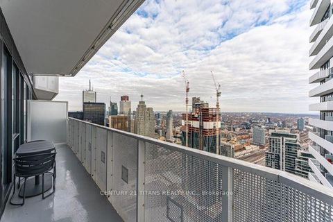 Photo 16 at 6606 - 100 Harbour Street, Waterfront Communities C1, Toronto