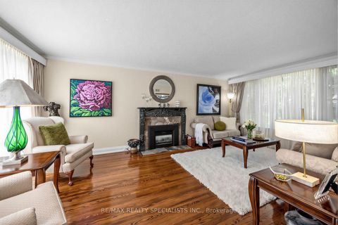 Photo 6 at 1211 Royal York Road, Humber Valley, Toronto