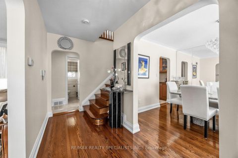 Photo 7 at 1211 Royal York Road, Humber Valley, Toronto