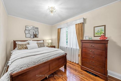 Photo 18 at 1211 Royal York Road, Humber Valley, Toronto