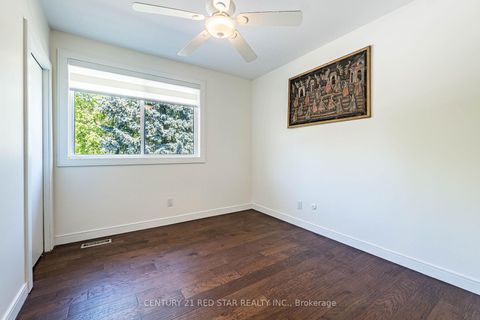 Photo 24 at 42 Broadfield Drive, Markland Wood, Toronto