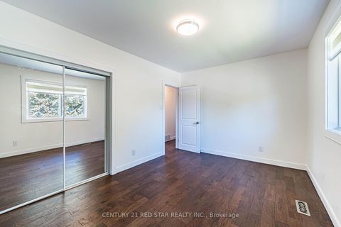 Photo 29 at 42 Broadfield Drive, Markland Wood, Toronto