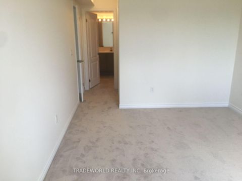 Photo 12 at 40 - 181 Parktree Drive, Maple, Vaughan