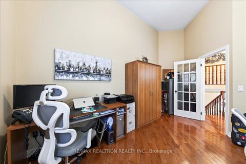 Photo 22 at 158 Nantucket Drive N, Oak Ridges Lake Wilcox, Richmond Hill
