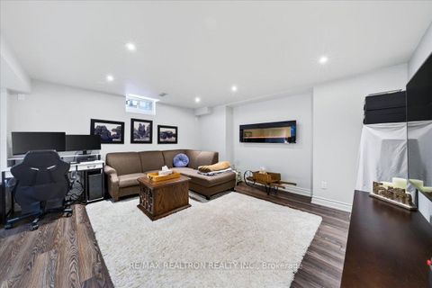 Photo 36 at 158 Nantucket Drive N, Oak Ridges Lake Wilcox, Richmond Hill