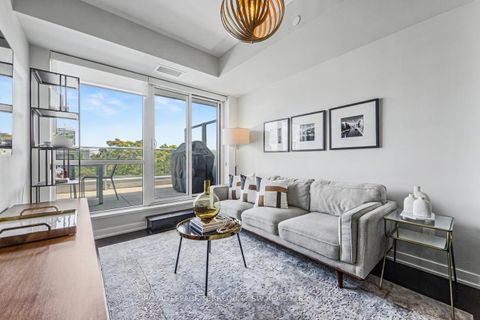 Photo 1 at 510 - 501 St. Clair Avenue W, Casa Loma, Toronto