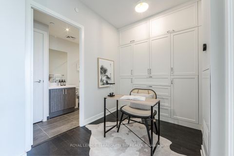 Photo 6 at 510 - 501 St. Clair Avenue W, Casa Loma, Toronto