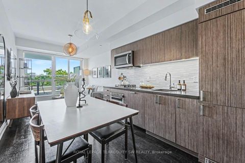 Photo 15 at 510 - 501 St. Clair Avenue W, Casa Loma, Toronto