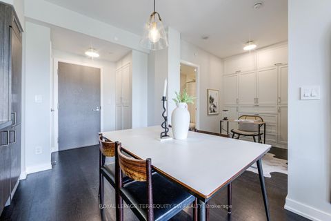 Photo 21 at 510 - 501 St. Clair Avenue W, Casa Loma, Toronto