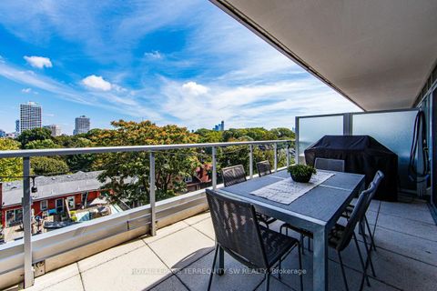 Photo 23 at 510 - 501 St. Clair Avenue W, Casa Loma, Toronto