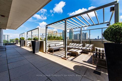 Photo 35 at 510 - 501 St. Clair Avenue W, Casa Loma, Toronto