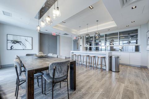 Photo 37 at 510 - 501 St. Clair Avenue W, Casa Loma, Toronto