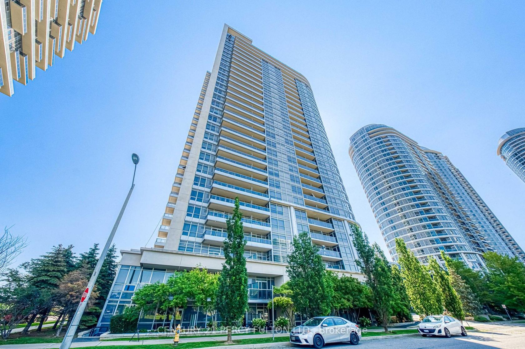 116 - 181 Village Green Square, Malvern West, Toronto 