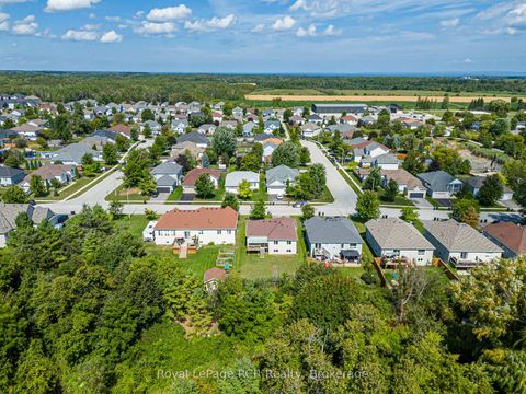 Photo 38 at 252 Spruce Street, Stayner, Clearview