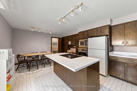 Photo 16 at 2600 Kennedy Road, Sullivan, Toronto