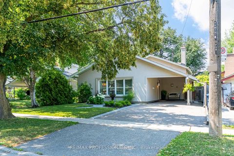 Photo 2 at 48 Genthorn Avenue, Kipling, Toronto