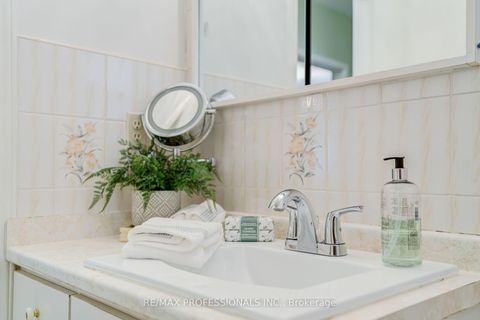 Photo 32 at 48 Genthorn Avenue, Kipling, Toronto