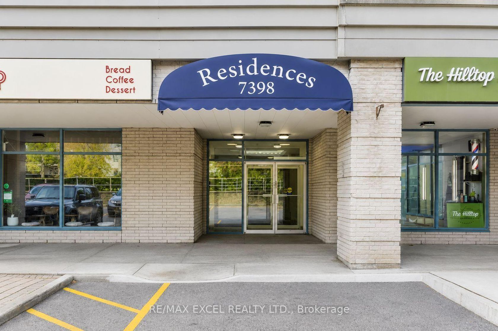 312 - 7398 Yonge Street, Yorkhill, Vaughan photo number 2