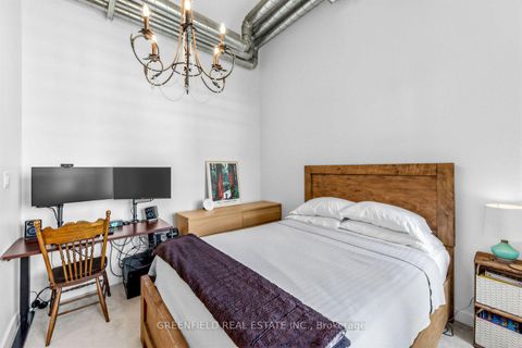 Photo 10 at 410 - 380 Macpherson Avenue N, Casa Loma, Toronto