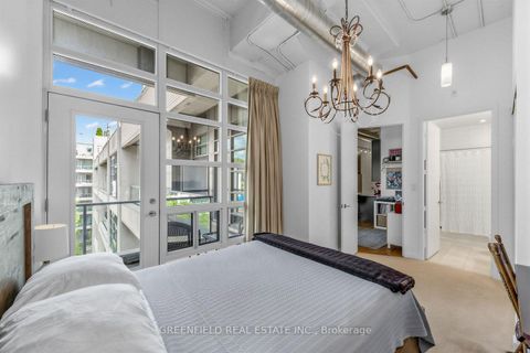 Photo 11 at 410 - 380 Macpherson Avenue N, Casa Loma, Toronto