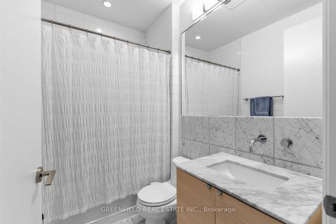 Photo 12 at 410 - 380 Macpherson Avenue N, Casa Loma, Toronto