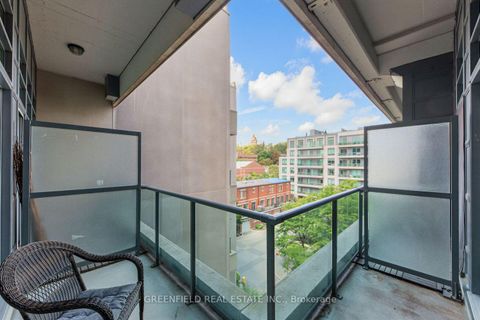 Photo 19 at 410 - 380 Macpherson Avenue N, Casa Loma, Toronto
