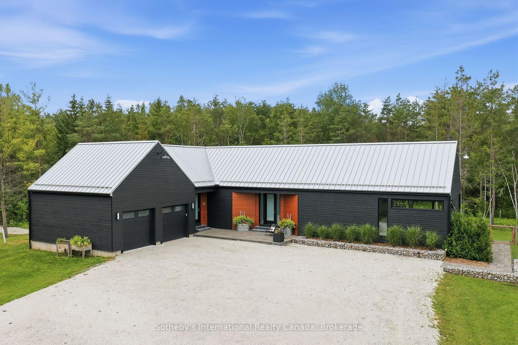 2514 Nottawasaga Concession 6, Rural Clearview, Clearview photo number 2
