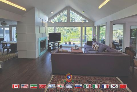 Photo 5 at 318 Centre Street, Uplands, Vaughan