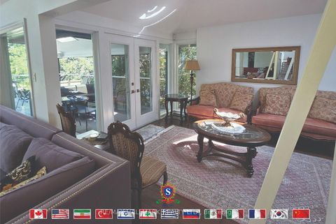 Photo 10 at 318 Centre Street, Uplands, Vaughan