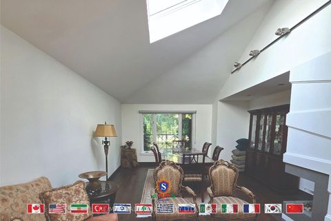 Photo 12 at 318 Centre Street, Uplands, Vaughan