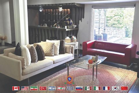 Photo 20 at 318 Centre Street, Uplands, Vaughan
