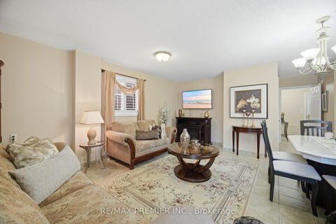 Photo 28 at 137 Blackthorn Drive, Maple, Vaughan