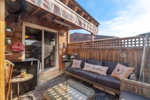 Photo 38 at 137 Blackthorn Drive, Maple, Vaughan
