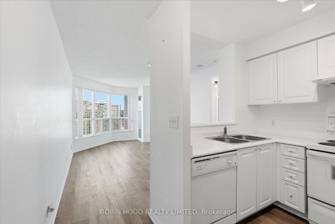 Photo 4 at PH109 - 11 Lee Centre Drive, Bendale, Toronto