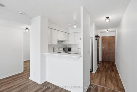 Photo 7 at PH109 - 11 Lee Centre Drive, Bendale, Toronto
