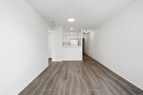 Photo 11 at PH109 - 11 Lee Centre Drive, Bendale, Toronto