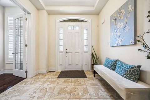 Photo 3 at 39 Harley Drive, Vellore Village, Vaughan