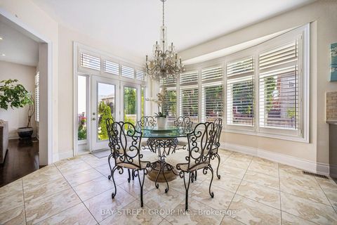 Photo 18 at 39 Harley Drive, Vellore Village, Vaughan