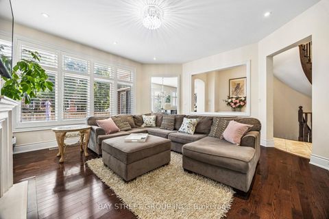 Photo 20 at 39 Harley Drive, Vellore Village, Vaughan