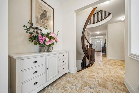 Photo 23 at 39 Harley Drive, Vellore Village, Vaughan