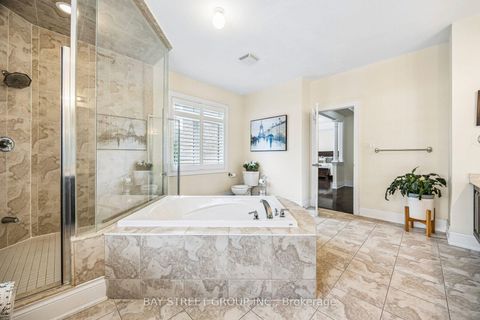 Photo 32 at 39 Harley Drive, Vellore Village, Vaughan